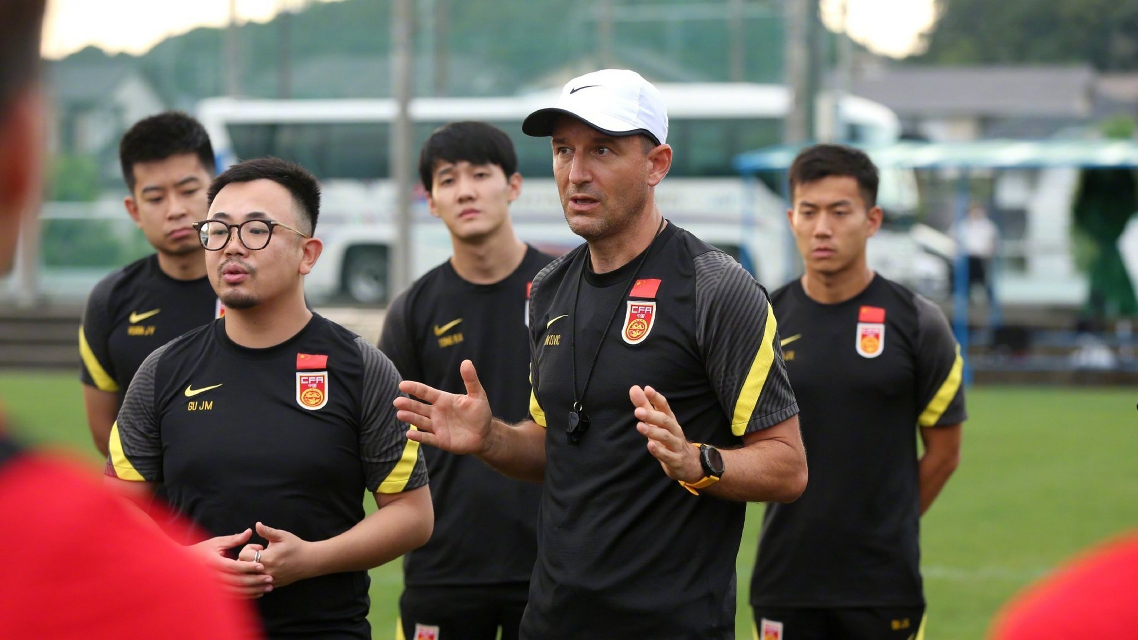 问鼎-姆巴佩遭遇十二连败，塞尔维亚队教练面临压力！的简单介绍